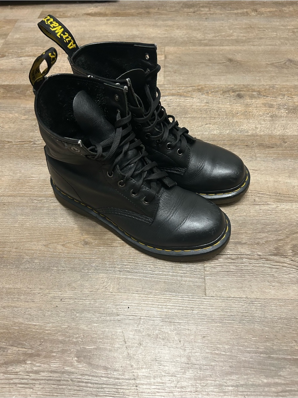 Dr. Martens Womens Size 9 Black Leather Lace Up Combat Ankle Boots Grunge